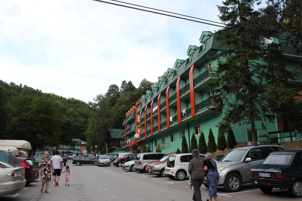 Guesthouse Edelnice Gornja Trepča エクステリア 写真